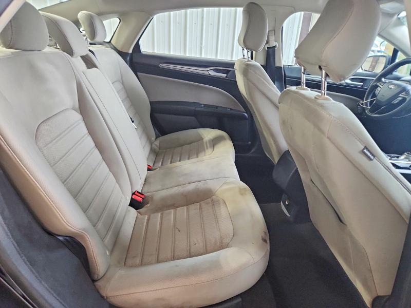 Photo 10 from auction – 2020 FORD FUSION with VIN 3FA6P0G77LR106853