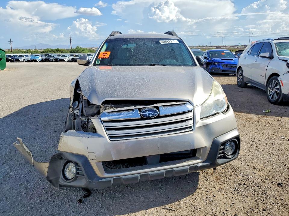 Zdjęcie 5 z aukcji – 2014 SUBARU OUTBACK z VIN 4S4BRBCCXE3320993