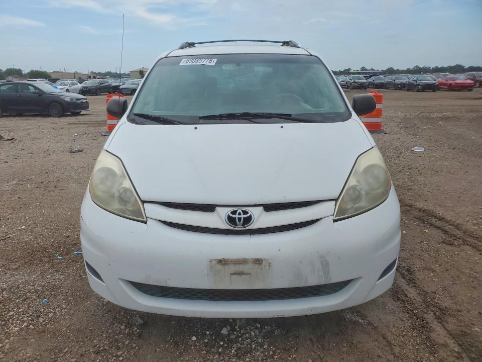 Photo 5 from auction – 2007 TOYOTA SIENNA with VIN 5TDZK23C57S084164