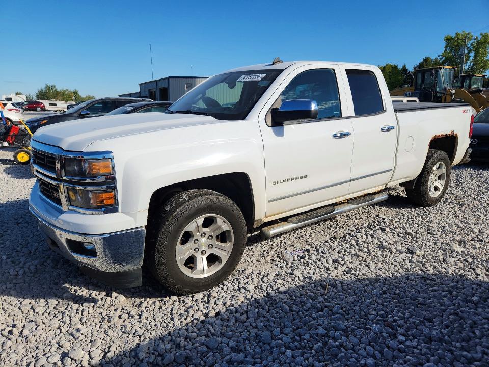 CHEVROLET SILVERADO 2014 with VIN 1GCVKSEC7EZ107838 - Photo from auction