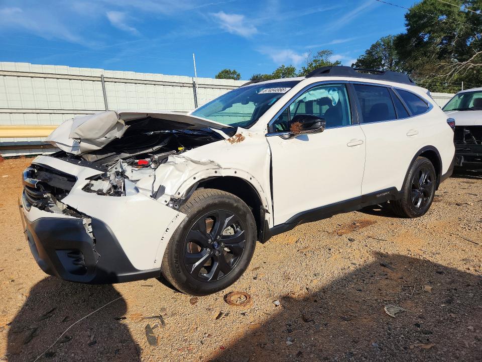 SUBARU OUTBACK 2022 с VIN 4S4BTGLD4N3155661 - Снимка от търг