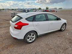 Foto 3 de la subasta – 2014 FORD FOCUS con VIN 1FADP3K2XEL461005