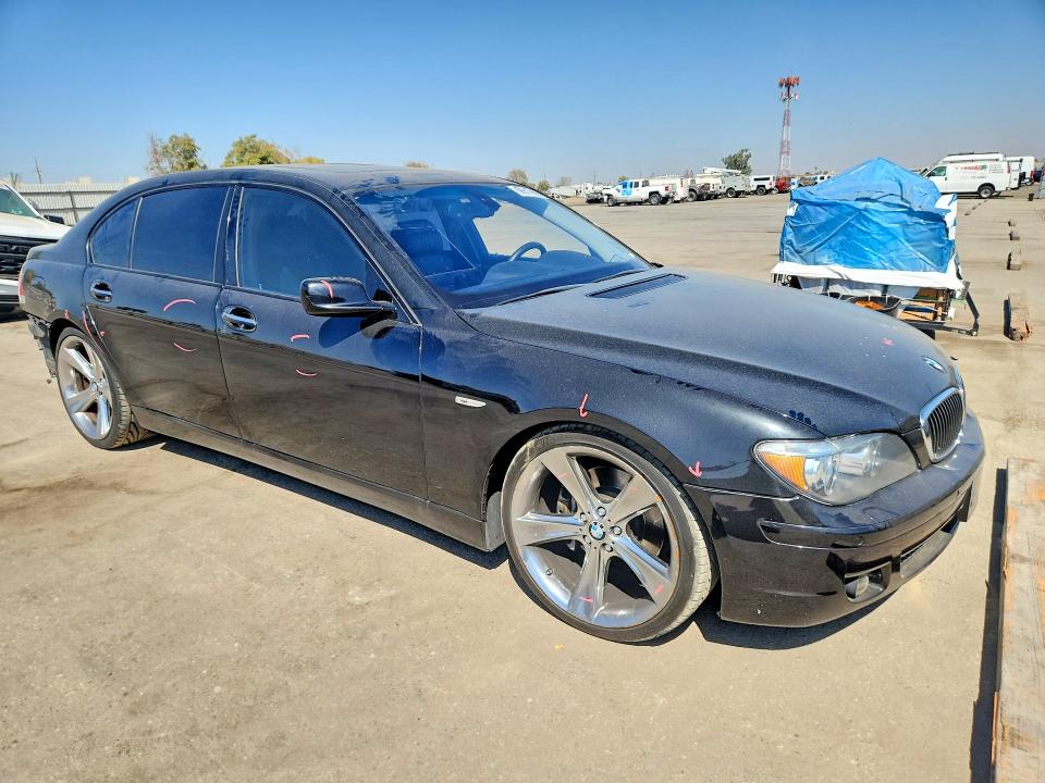 Photo 4 from auction – 2007 BMW 750 with VIN WBAHN83557DT75764