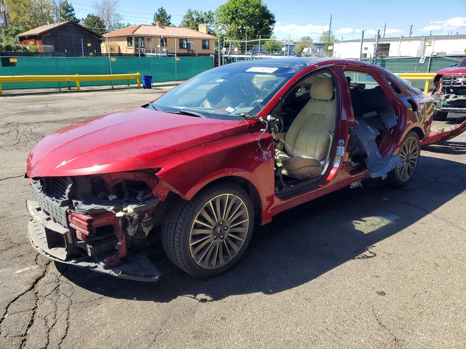 LINCOLN MKZ 2015 with VIN 3LN6L2LU1FR608478 - Photo from auction