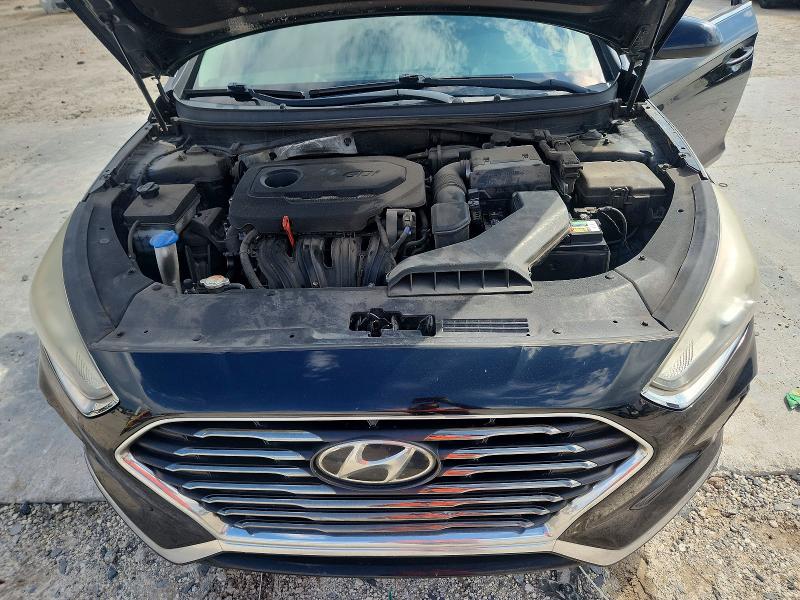 Снимка 11 от търг – 2019 HYUNDAI SONATA с VIN 5NPE24AF9KH757897
