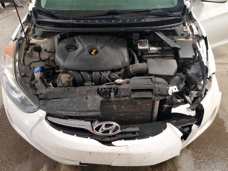 Photo 11 from auction – 2013 HYUNDAI ELANTRA with VIN 5NPDH4AE2DH388711