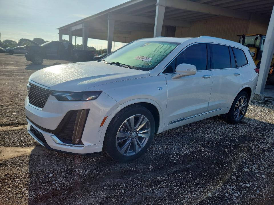 CADILLAC XT6 2021 مع رقم تعريف المركبة 1GYKPCRS3MZ111003 - صورة من المزاد