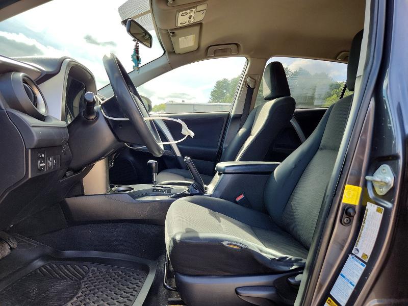 Снимка 7 от търг – 2015 TOYOTA RAV4 с VIN JTMBFREV6FJ033751
