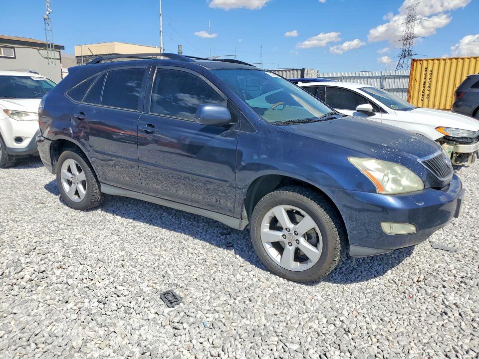 Photo 4 from auction – 2007 LEXUS RX with VIN 2T2HK31U17C032869