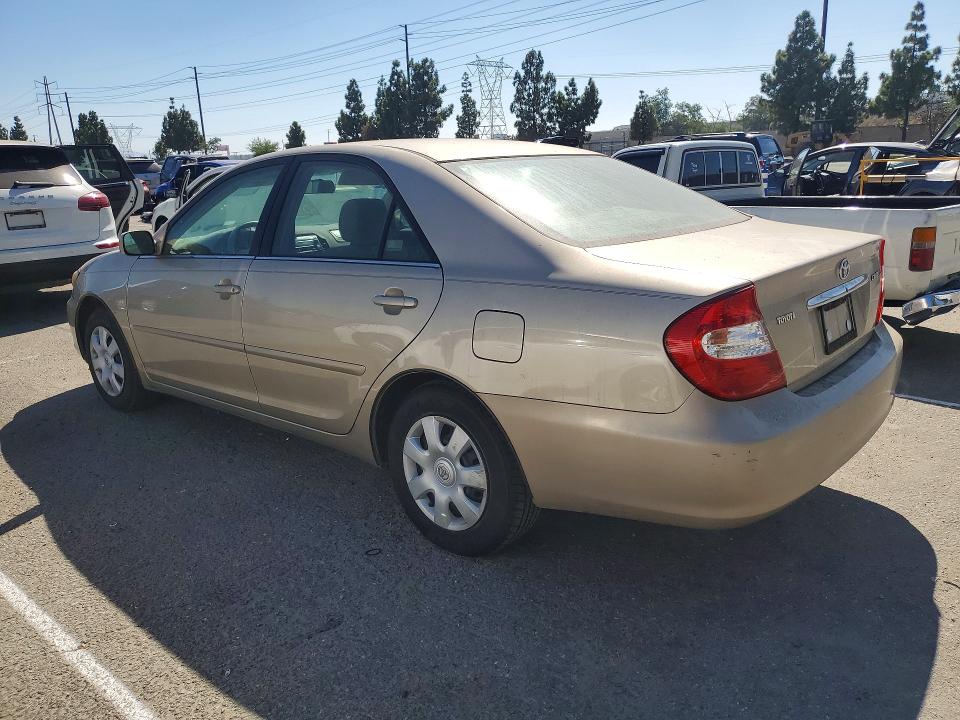 Photo 2 from auction – 2003 TOYOTA CAMRY with VIN 4T1BE32K53U763974