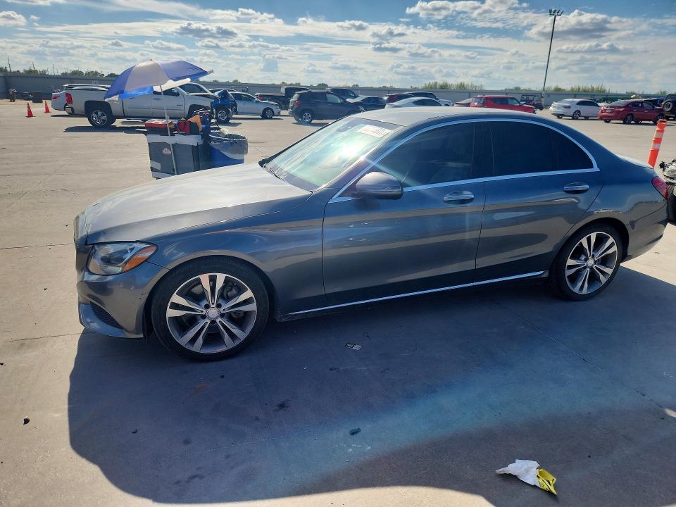 Снимка 1 от търг – 2017 MERCEDES-BENZ C с VIN 55SWF4JB0HU210433