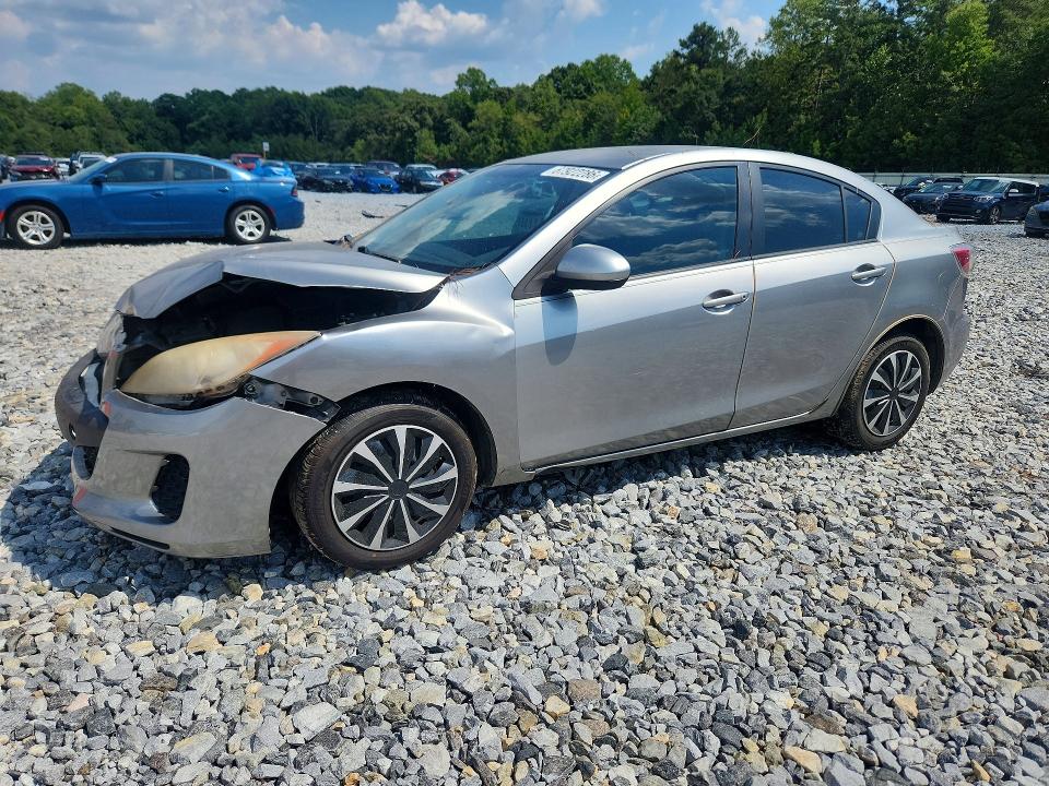 MAZDA 3 2013 with VIN JM1BL1TFXD1825730 - Photo from auction