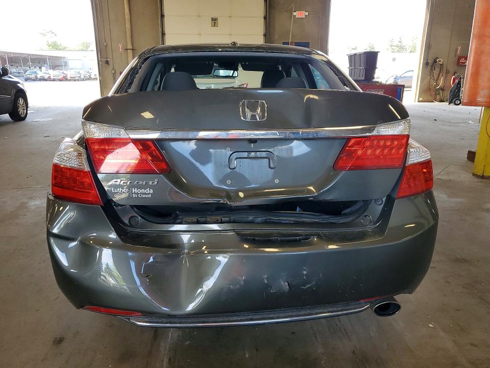 Photo 6 from auction – 2014 HONDA ACCORD with VIN 1HGCR2F89EA160652