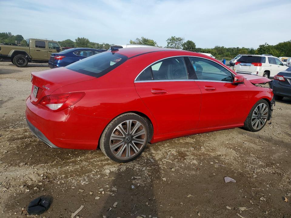 Снимка 3 от търг – 2018 MERCEDES-BENZ CLA с VIN WDDSJ4GB9JN689499