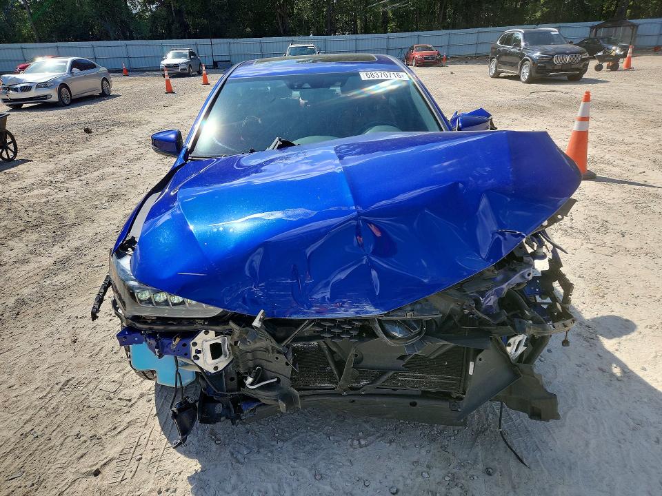 Photo 5 from auction – 2018 ACURA TLX with VIN 19UUB3F60JA005933