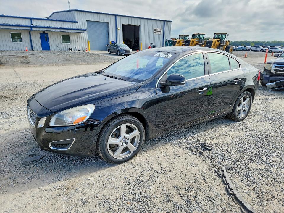 2013 VOLVO S60 - Търг №69701856