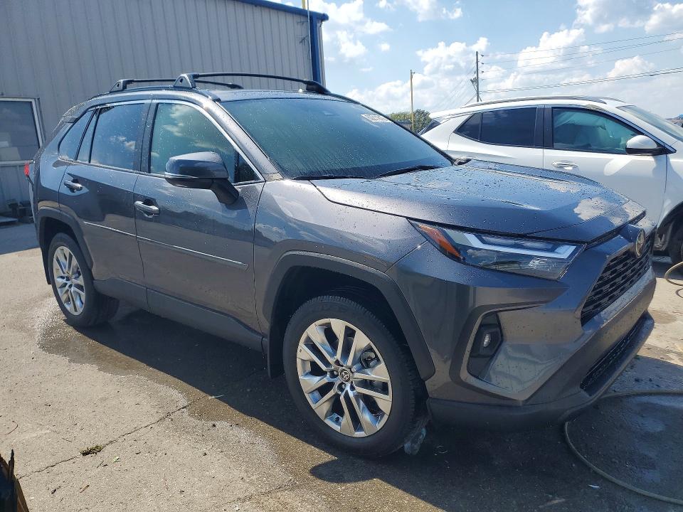Photo 4 from auction – 2024 TOYOTA RAV4 with VIN 2T3A1RFV4RC452990