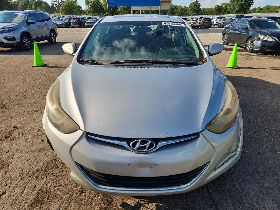 Photo 5 from auction – 2015 HYUNDAI ELANTRA with VIN 5NPDH4AE8FH637600