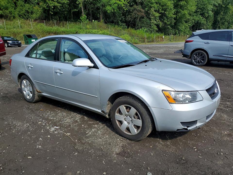 Photo 4 from auction – 2008 HYUNDAI SONATA with VIN 5NPET46CX8H305221