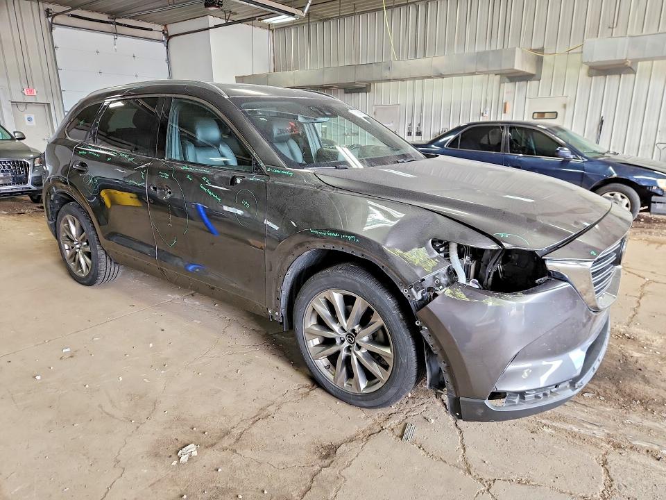 Foto 4 de la subasta – 2017 MAZDA CX-9 con VIN JM3TCBDY6H0142971