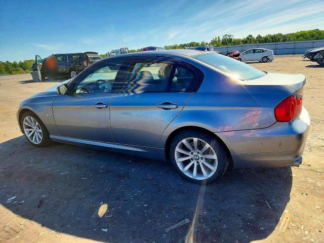Photo 2 from auction – 2011 BMW 328 with VIN WBAPH7G53BNN06457