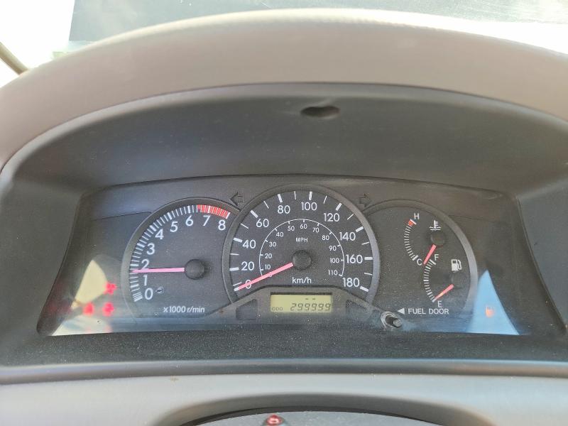 Photo 9 from auction – 2004 TOYOTA COROLLA with VIN 2T1BR32E64C780817
