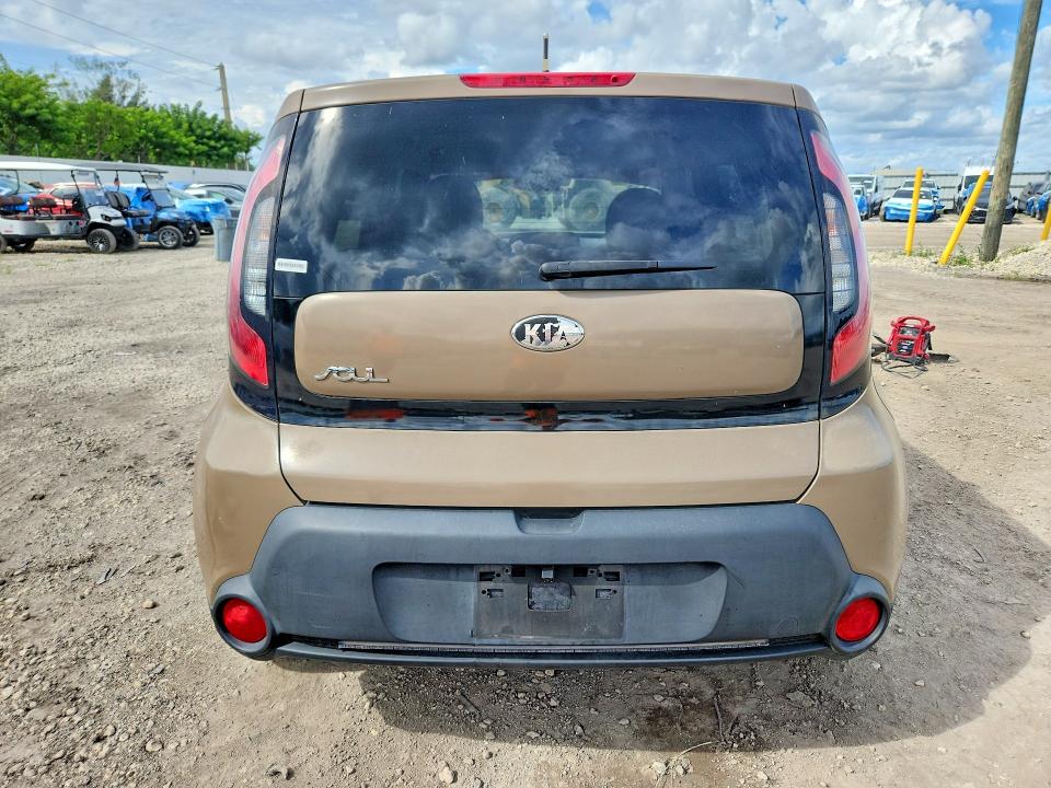 Снимка 6 от търг – 2014 KIA SOUL с VIN KNDJP3A50E7071970