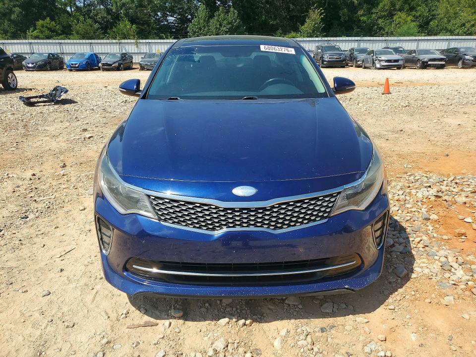 Photo 5 from auction – 2018 KIA OPTIMA with VIN 5XXGT4L30JG247621