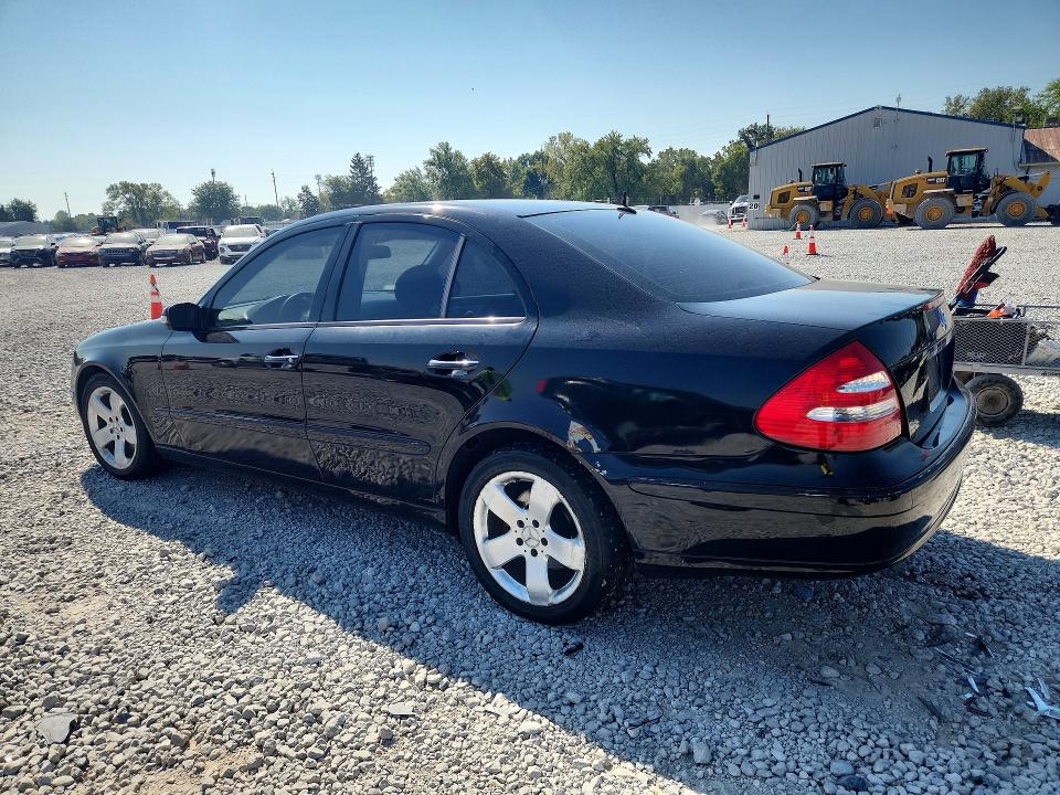 Photo 2 from auction – 2004 MERCEDES-BENZ E with VIN WDBUF83J54X118706