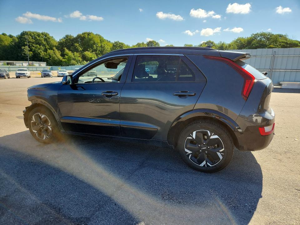 Photo 2 from auction – 2023 KIA NIRO with VIN KNDCR3L13P5026713