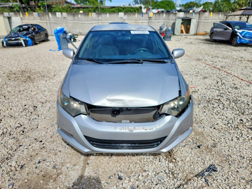 Photo 5 from auction – 2010 HONDA INSIGHT with VIN JHMZE2H51AS011758