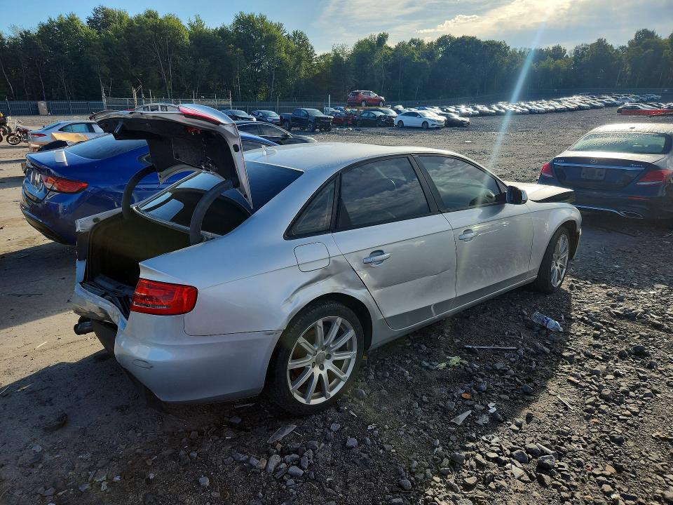 Photo 3 from auction – 2011 AUDI A4 with VIN WAUBFAFL4BN007275