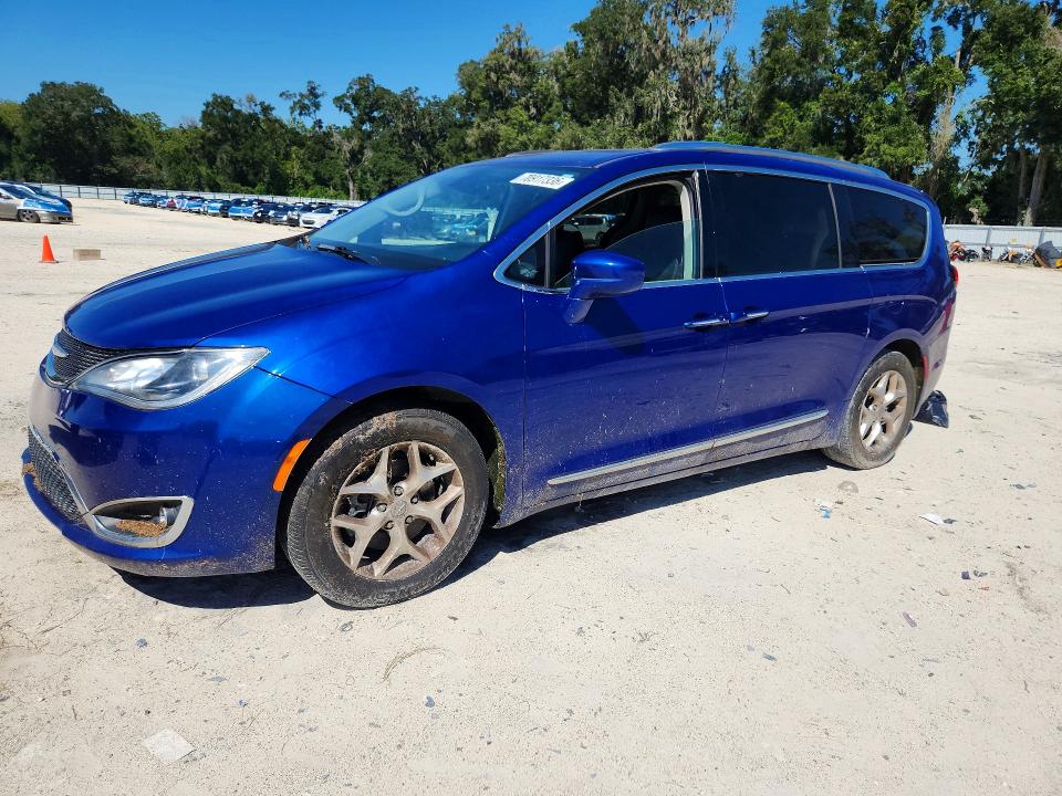 CHRYSLER PACIFICA 2020 مع رقم تعريف المركبة 2C4RC1BG5LR114987 - صورة من المزاد