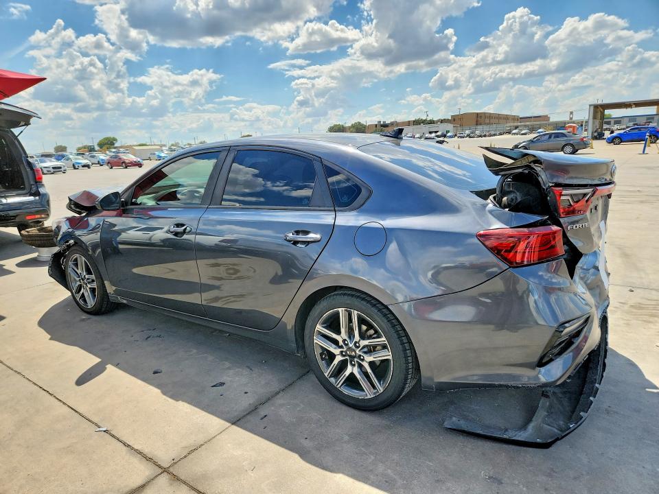 Photo 2 from auction – 2019 KIA FORTE with VIN 3KPF34AD2KE105210