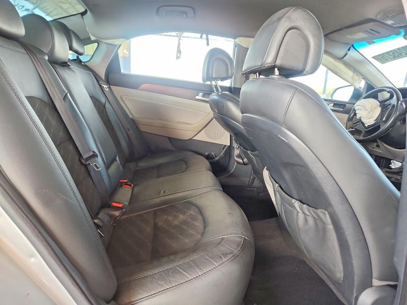 Снимка 10 от търг – 2016 HYUNDAI SONATA с VIN 5NPE34AF2GH352906