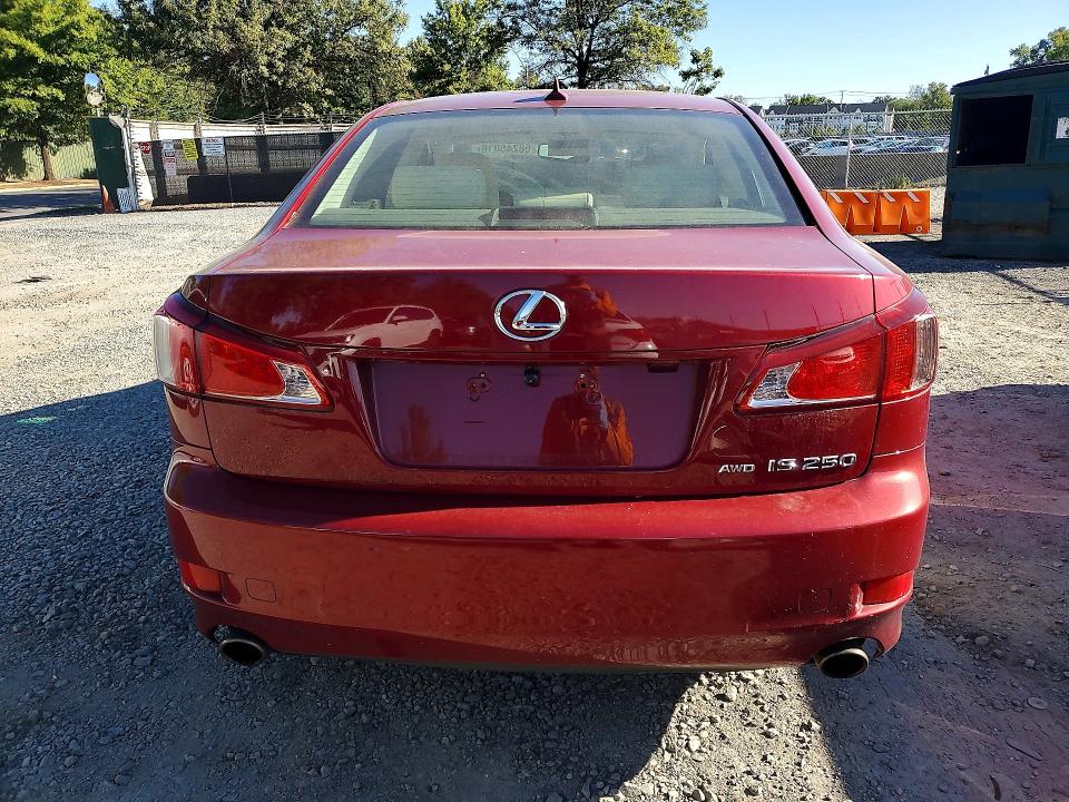 Foto 6 de la subasta – 2012 LEXUS IS con VIN JTHCF5C27C5056528