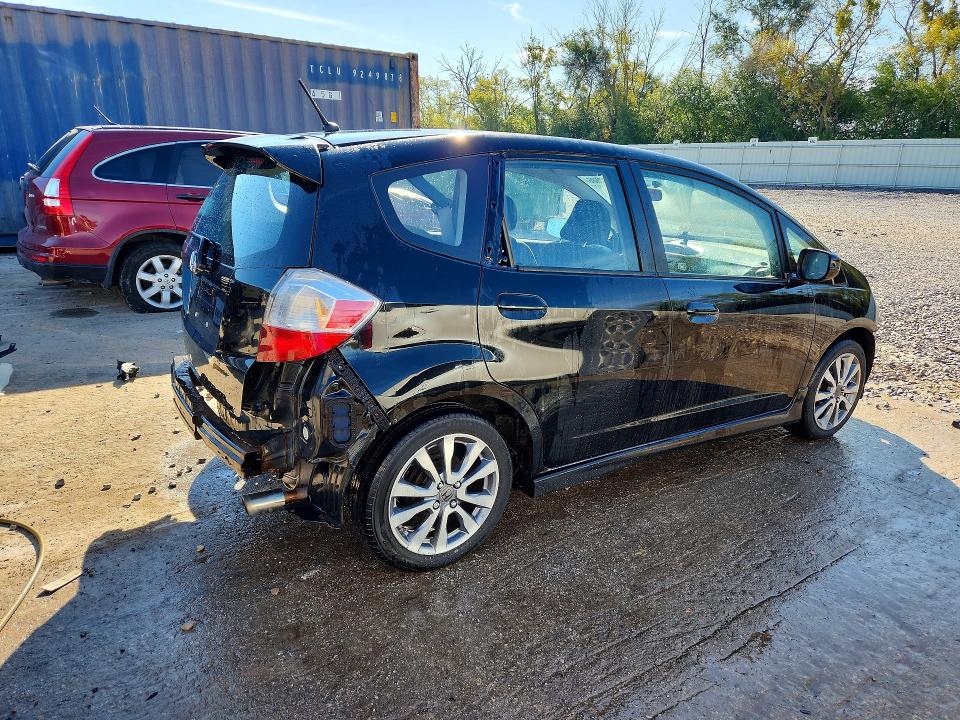Photo 3 from auction – 2013 HONDA FIT with VIN JHMGE8H53DC039294