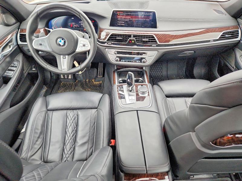 صورة رقم 8 من المزاد - 2022 BMW 750 مع VIN WBA7U2C08NCJ33974