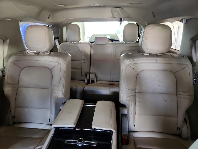 Photo 10 from auction – 2020 LINCOLN NAVIGATOR with VIN 5LMJJ2LT4LEL04807