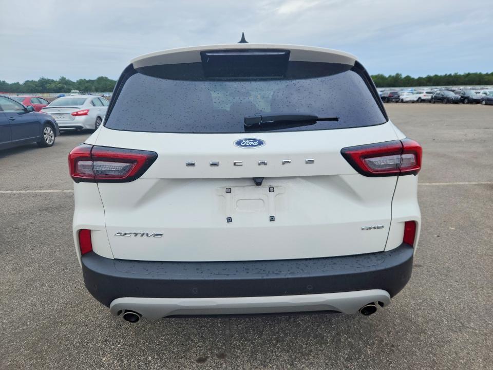 Photo 6 from auction – 2023 FORD ESCAPE with VIN 1FMCU9GNXPUB05599