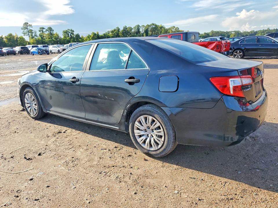 Photo 2 from auction – 2012 TOYOTA CAMRY with VIN 4T1BF1FK7CU130923