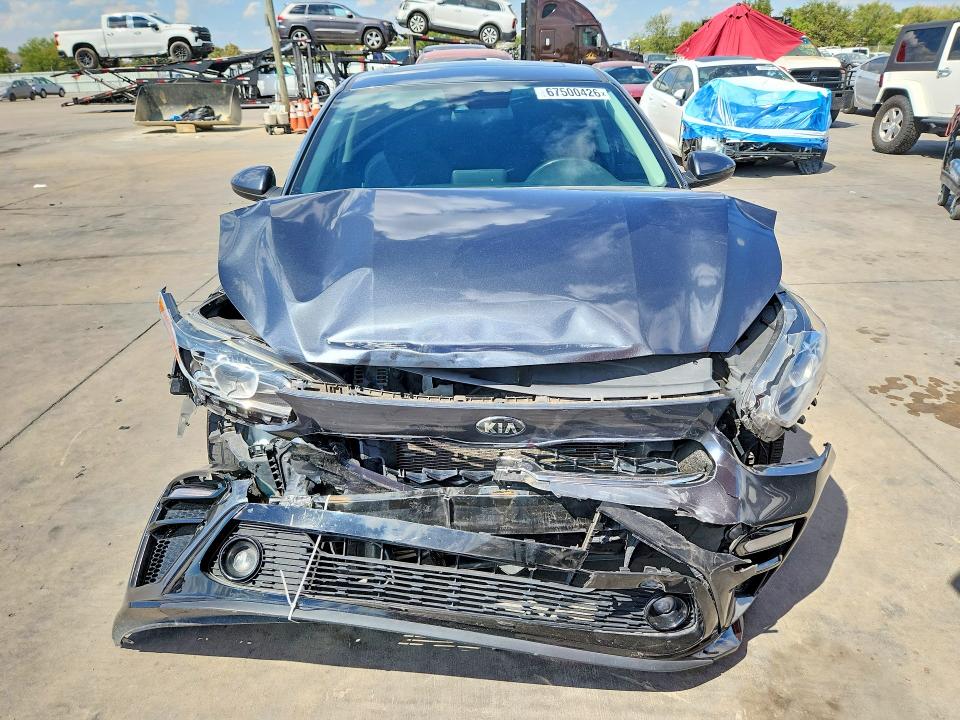 Photo 5 from auction – 2019 KIA FORTE with VIN 3KPF34AD2KE105210