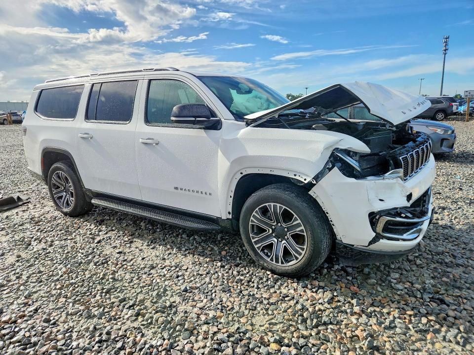 Photo 4 from auction – 2024 JEEP WAGONEER with VIN 1C4SJSBP1RS173197