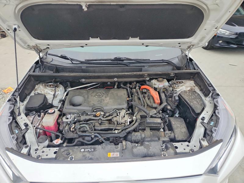 Zdjęcie 12 z aukcji – 2019 TOYOTA RAV4 z VIN 2T3DWRFV6KW043408