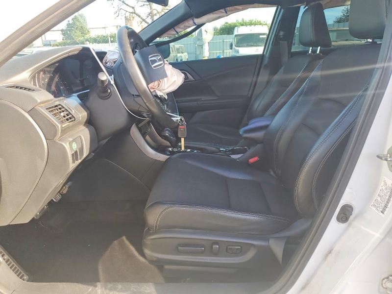 Photo 7 from auction – 2016 HONDA ACCORD with VIN 1HGCR2F55GA144490