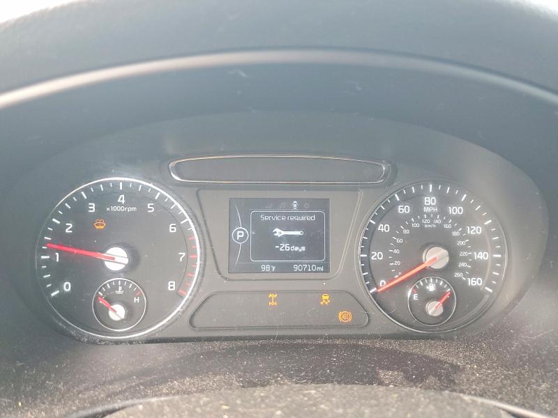 Photo 9 from auction – 2016 KIA SORENTO with VIN 5XYPGDA35GG015687
