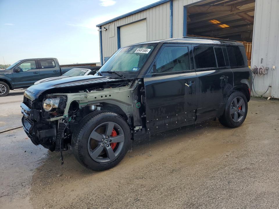 2025 LAND ROVER DEFENDER