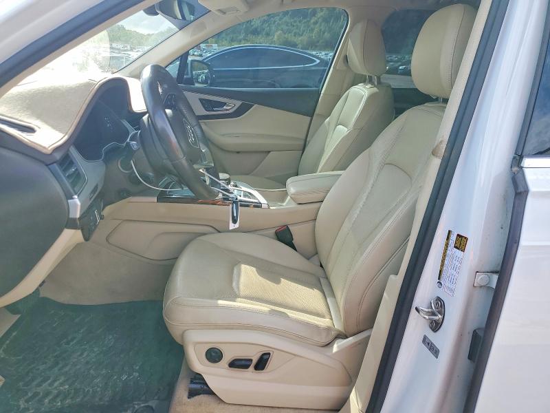 Снимка 7 от търг – 2018 AUDI Q7 с VIN WA1LHAF78JD039732