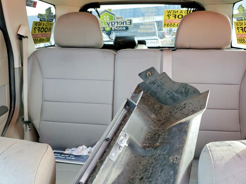 Photo 10 from auction – 2010 FORD ESCAPE with VIN 1FMCU0D76AKD18988