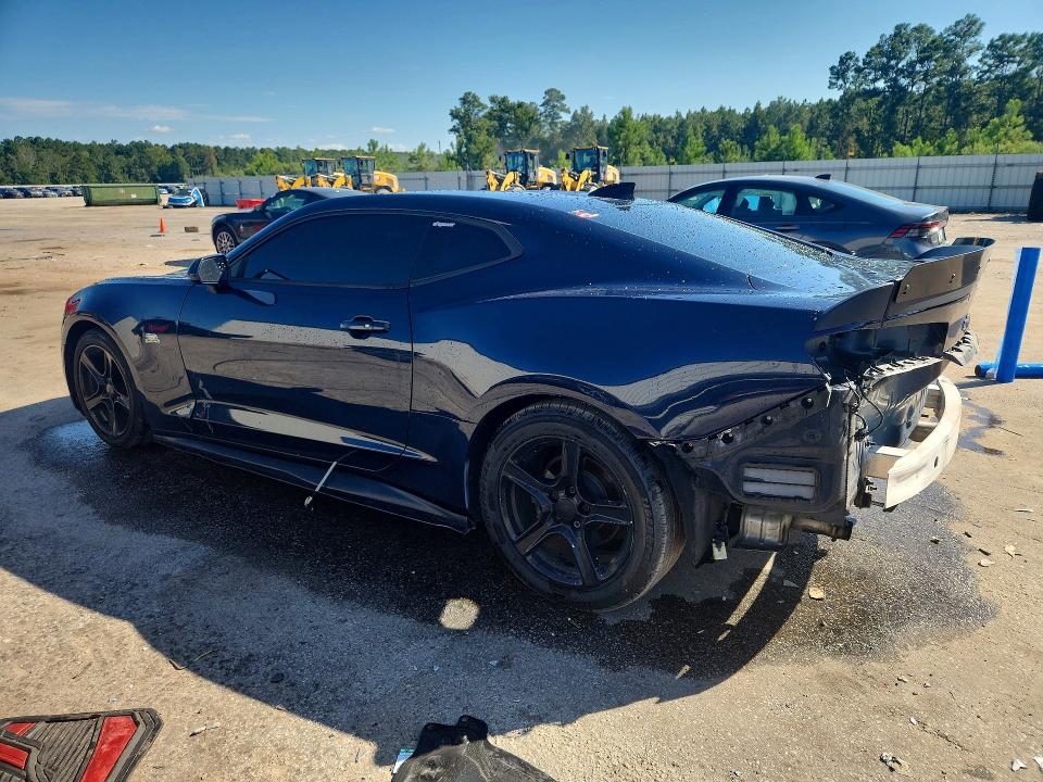 Photo 2 from auction – 2016 CHEVROLET CAMARO with VIN 1G1FB1RS3G0171052